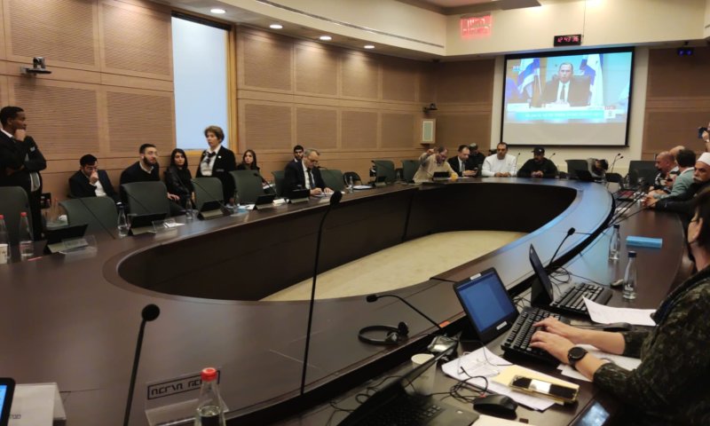 צפו: כסיף החל לדבר, חבר הקואליציה נטשו את הדיון