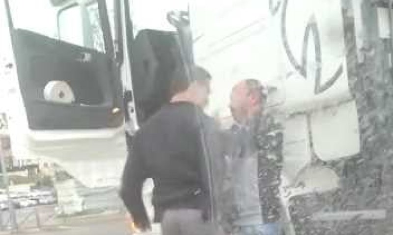 שוטר היס"מ שהיכה ערבי התפטר מהמשטרה