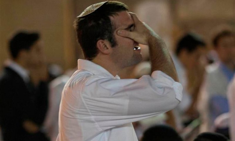 גדעון סער החליט: משנה הבאה יום כיפור בשעון קיץ