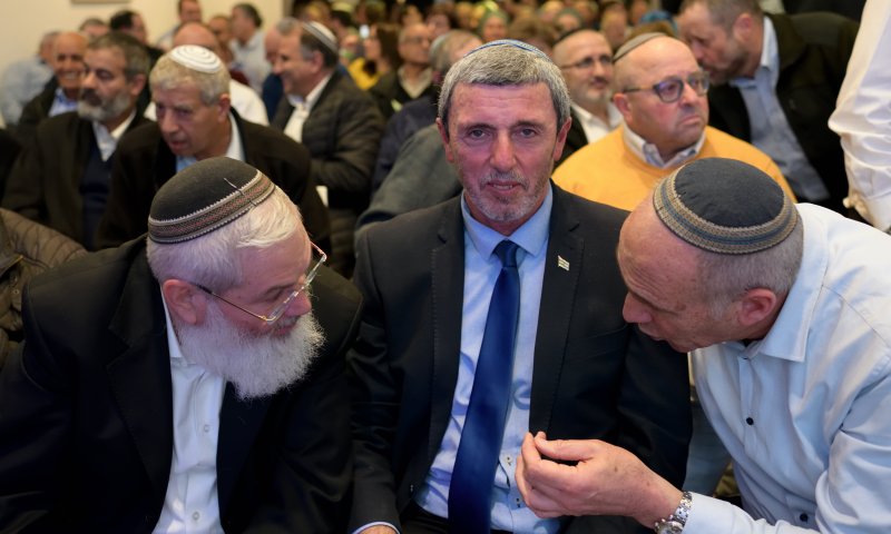 יוגב ובן דהן מקימים מחדש את הבית היהודי