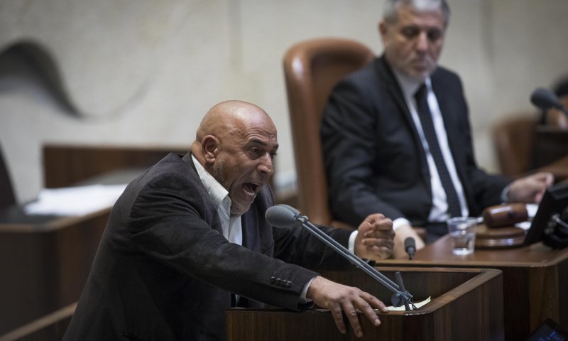 עימות בכנסת; לוין:"יום היסטורי"&bull;אבו עראר:"בושה"