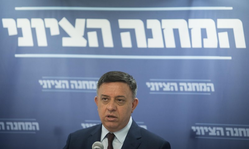 בהלול: "אבי גבאי התפלל לרגע הזה; אין תוכו כברו"