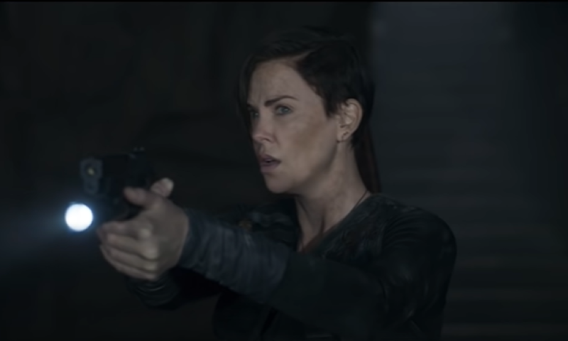 כשנטפליקס ניסתה לעשות DC | ביקורת סרטים