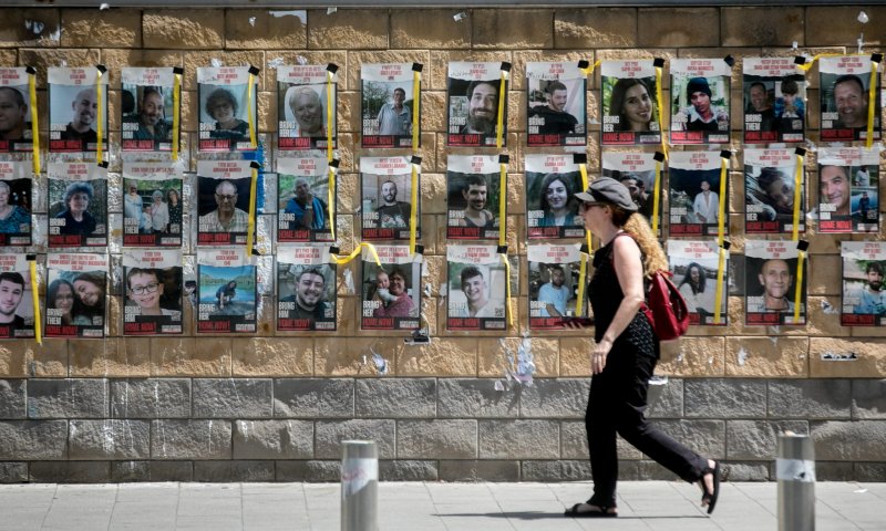 אח החטוף: זה השר היחידי שהתעקש להפגש איתנו