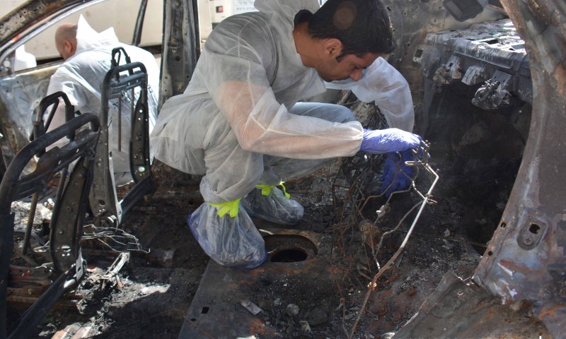 חוקרי מז"פ מוציאים מידע מרכב החוטפים