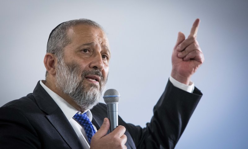 פרקליט המדינה ממליץ: להעמיד לדין את דרעי