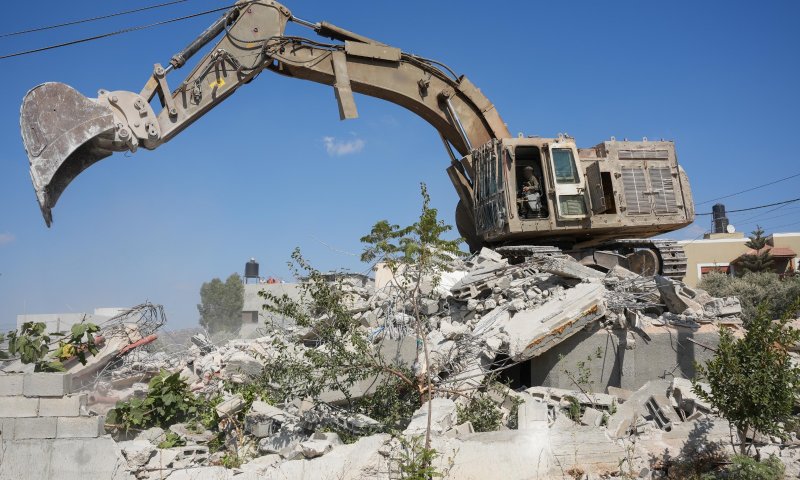 אחרי מעל שנה: צה"ל הרס את בית המחבלים שרצחו את יהונתן דויטש