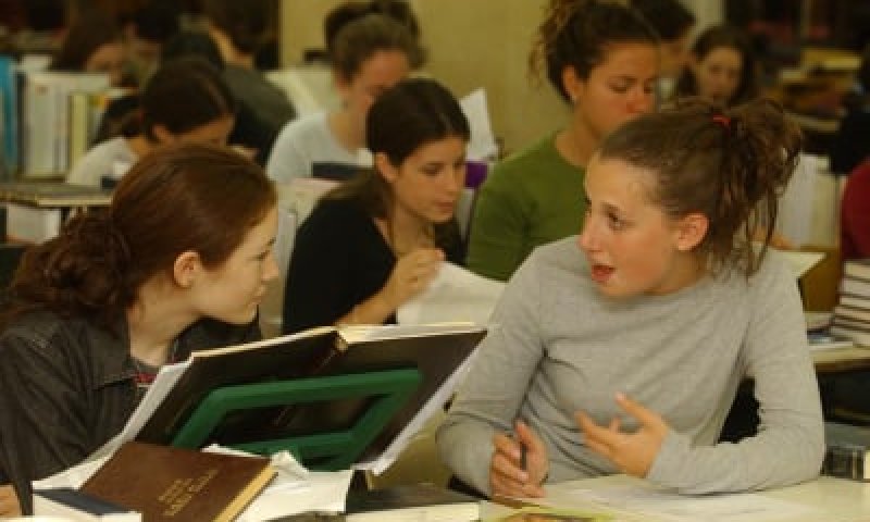 ההורים נדרשו להתחייב; האולפנה טרם קבעה את המחיר