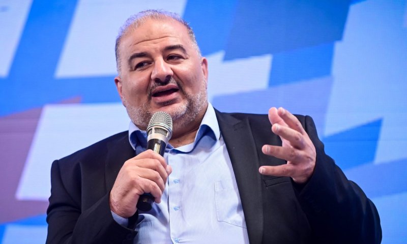 מנסור עבאס מאשים את חמאס:  מעזה לא יישארו אלא חול ואוהלים