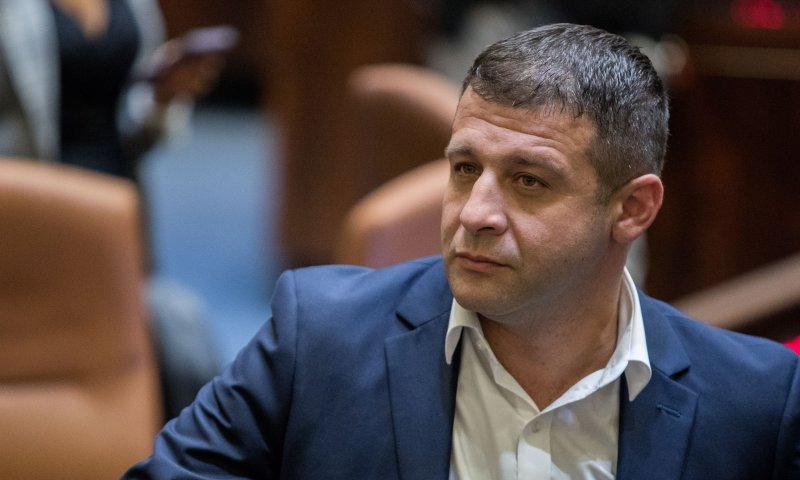 מתיחות בקואליציה: "ח"כים הוציאו הודעות שקריות"