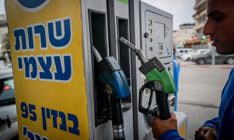למרות ההבטחות להוזלה: מחיר הדלק יישאר אותו דבר