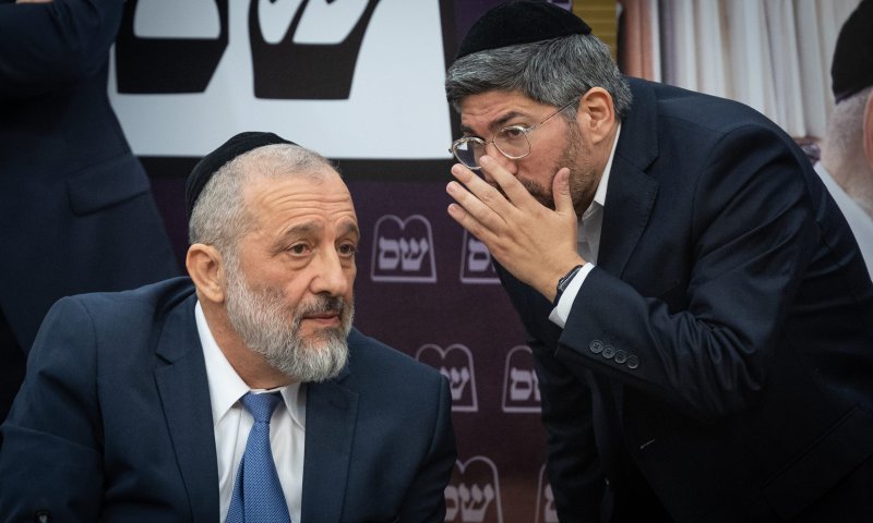 דובר ש"ס מבהיר: "לא מתכוונים להפיל את הממשלה"