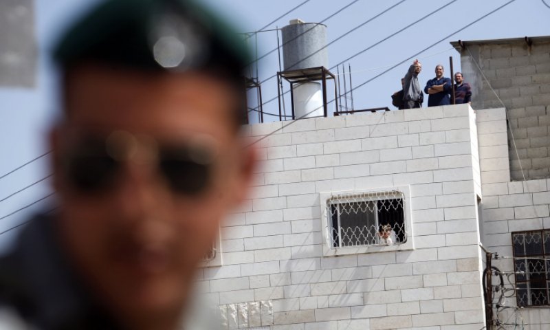 בעקבות דרישת שר הכלכלה נפתלי בנט: בית המכפלה בחברון יאוכלס