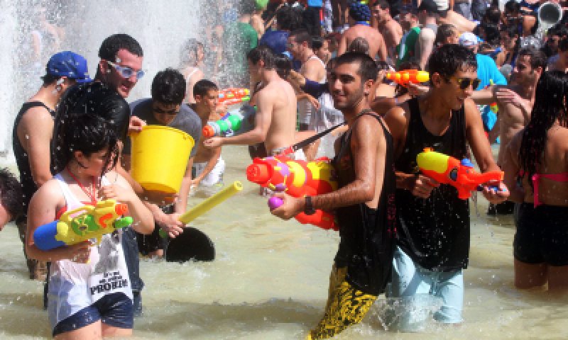 מלחמת מים בשבועות: יש לזה מקורות