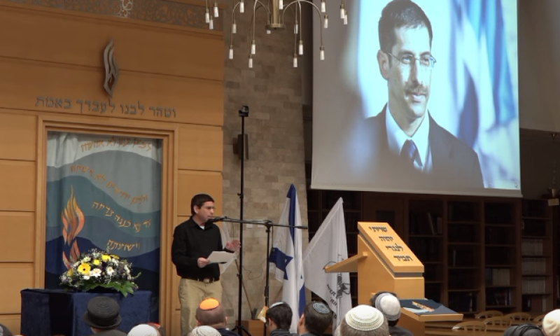 כבוד: הבמאי הסרוג זכה בפרס לתרבות יהודית