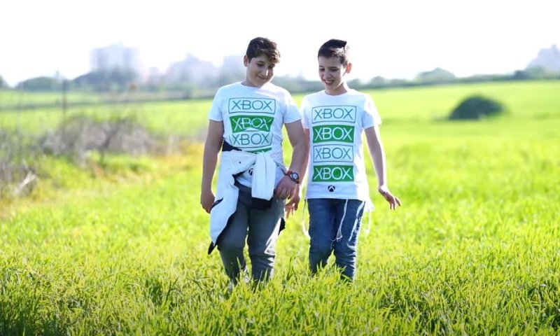 צפו: צמד ילד מחדשים את הלהיט של הזמרת אודיה