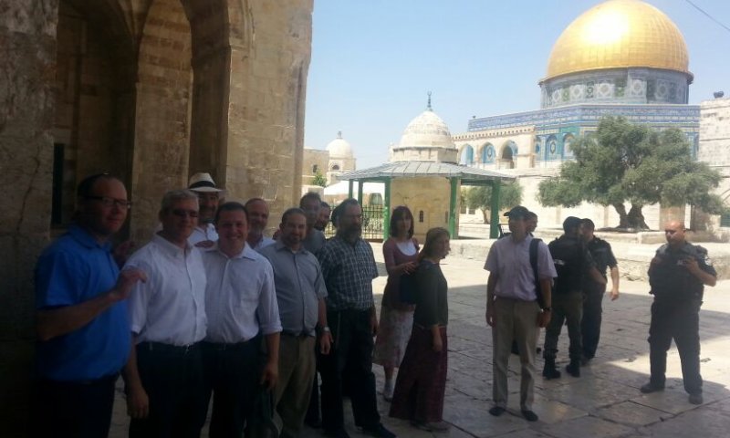 לראשונה: רבני בית הלל בהר הבית