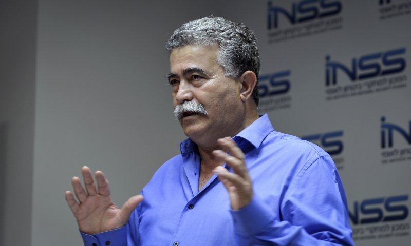 עמיר פרץ הודיע: מתמודד שוב לראשות העבודה