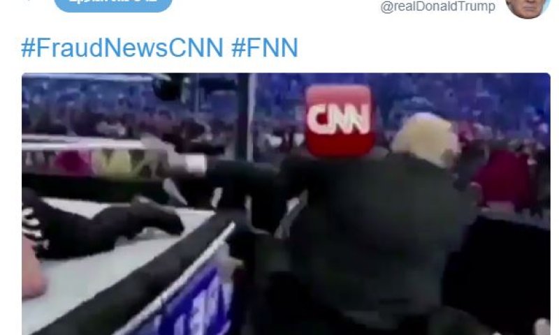 הציוץ המביך של טראמפ: מכות לכתב CNN