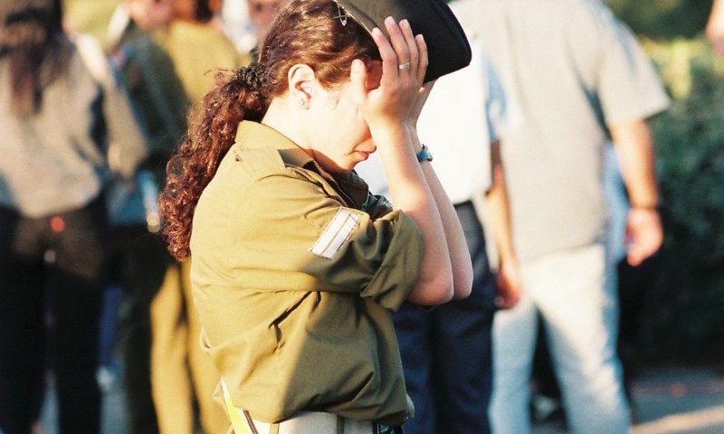 איך מחנכים אומרים לתלמידות לעבור על פסיקת הרבנות הראשית?!