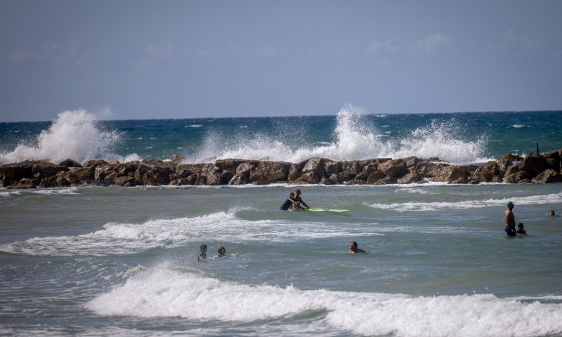 הוסרה האזהרה: אלו החופים בהם ניתן לשוב ולהתרחץ