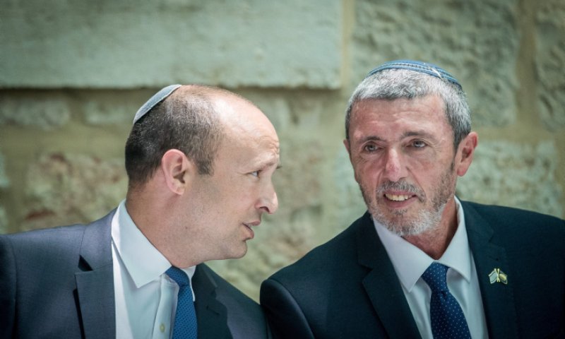 ימינה על דבריו של לפיד: "שקר דוחה"