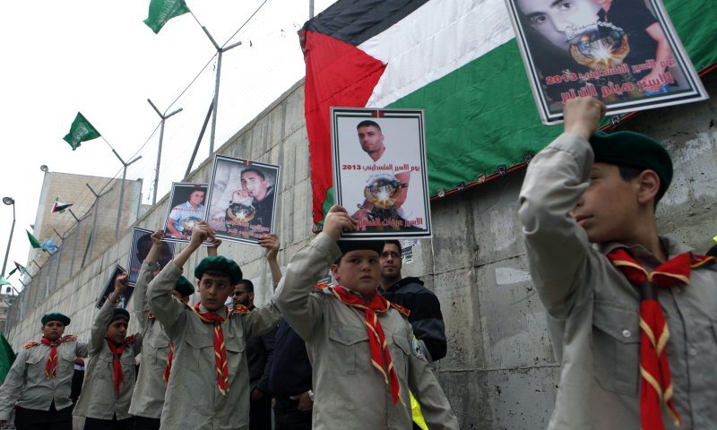 הממשלה אישרה שחרור מחבלים; אריאל זועם: "המדינה עושה צחוק מאזרחיה"