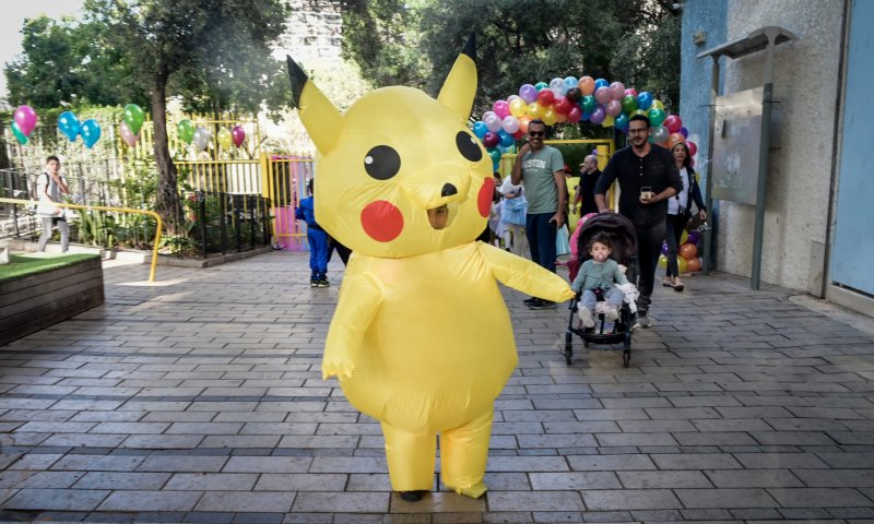 זה הזמן לשמוח: הלכות פורים לפי מנהגי כל העדות