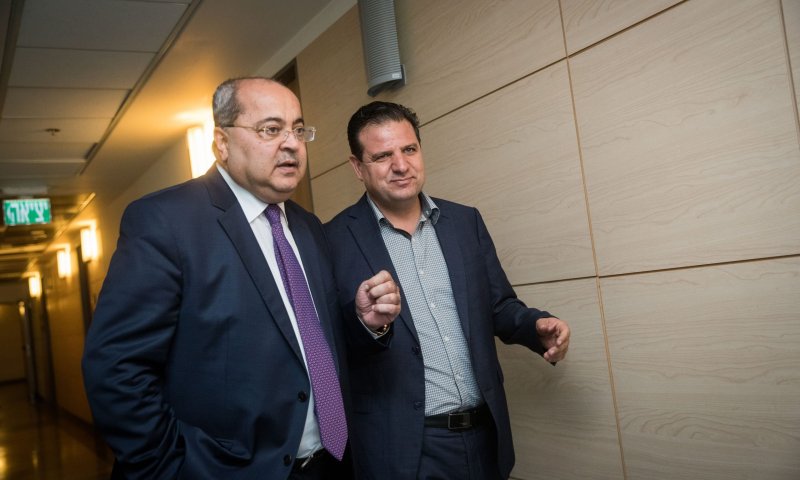 אלה 12 הדרישות של עודה וטיבי מנתניהו