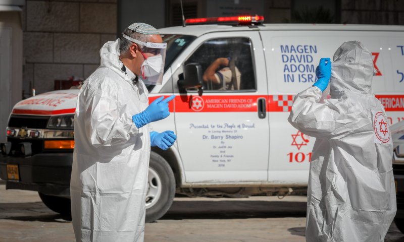 ירידה נוספת בתחלואה: 887 חולי קורונה אובחנו אמש