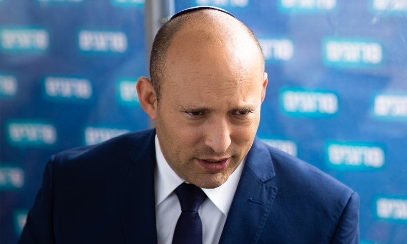 בנט נגד ביהמ"ש בצרפת: "השכל והלב מסרבים להבין"