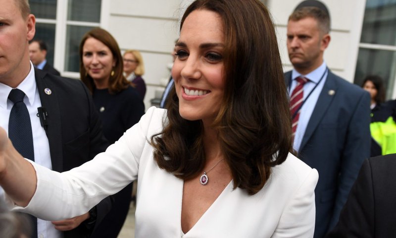 כך תתלבשי כמו קייט מידלטון בחג הפסח