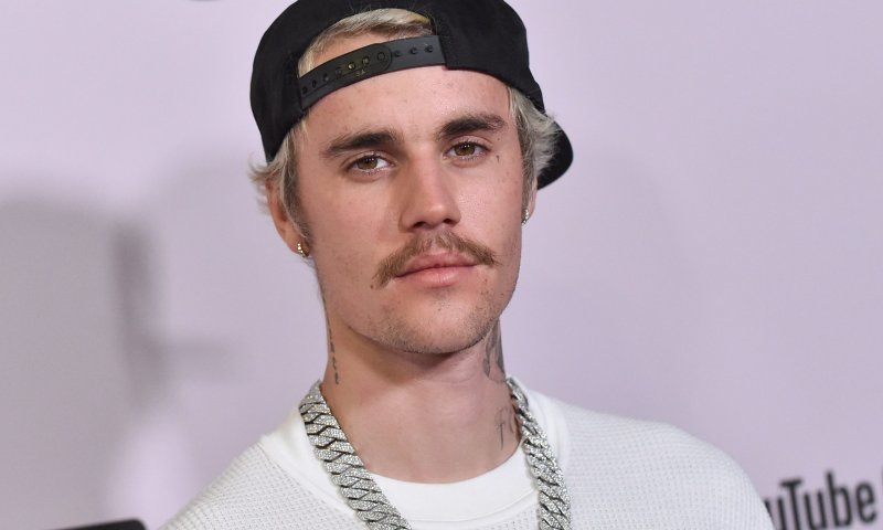 תגידו מזל טוב: בגיל 30 ג'סטין ביבר הפך לאבא