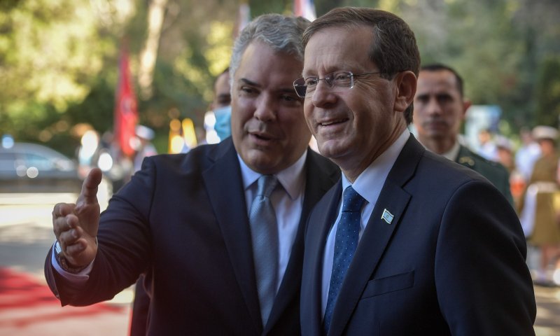 הרצוג לנשיא קולומביה: "דואגים מתאי הטרור"