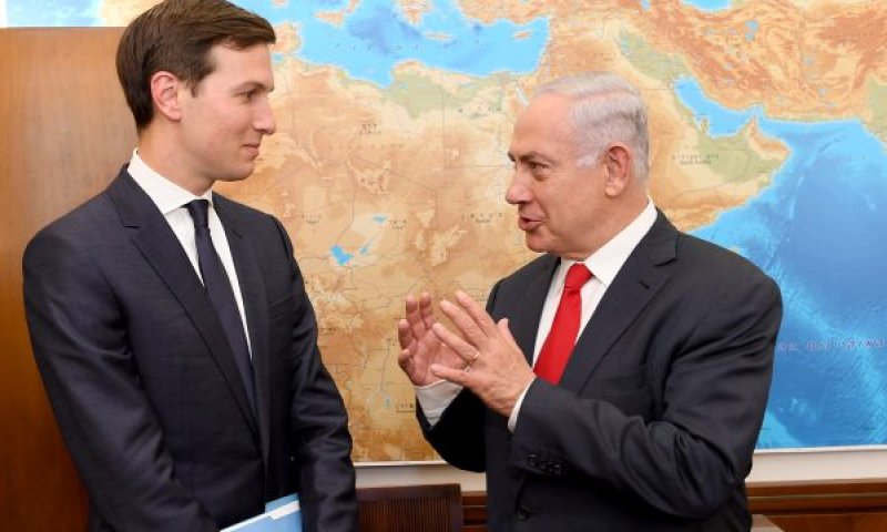 בצל הבחירות:  קושנר נפגש עם נתניהו על עסקת המאה