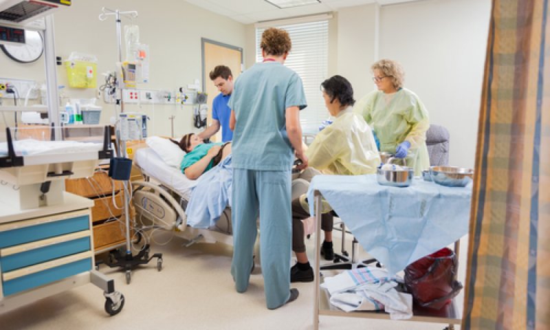 הדסה: בת 48 ילדה תינוק בהפריה חוץ גופית