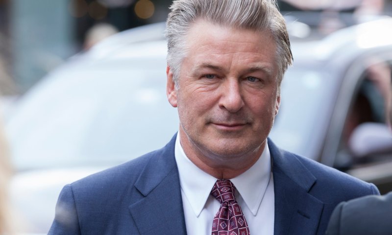 שנה אחרי שאלק בולדווין הרג את הצלמת: הצילומים חוזרים