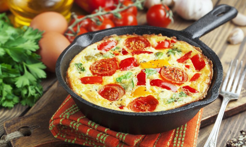 גאוני: כך תהפכו חביתה פשוטה לארוחה מושקעת