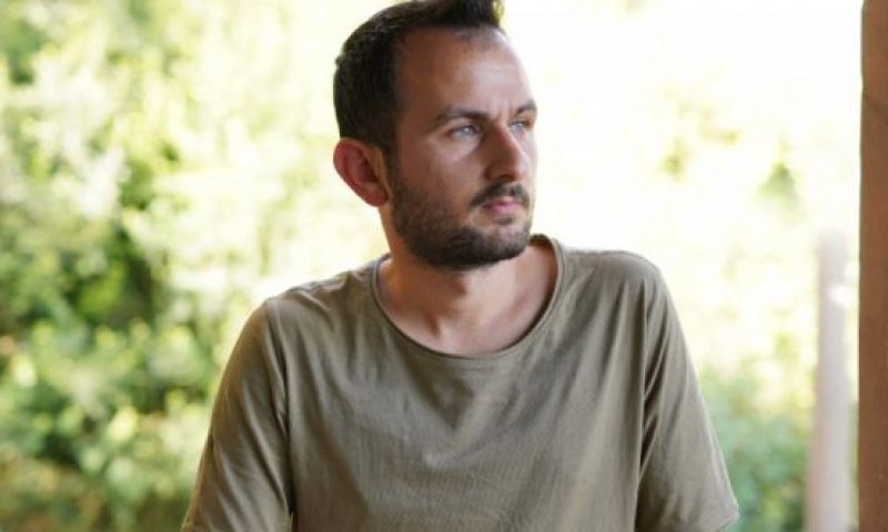 צפו: אלישיב כהן מחדש את התפילה של ראש השנה