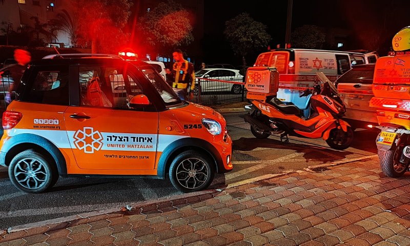 חשד לרצח: אישה נדקרה למוות ברכבה ברחובות