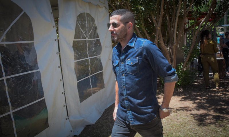 שרון גל לבכיר במיל': תשלם מאות אלפי שקלים או שאתבע אותך