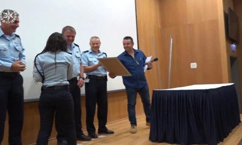 סוכנת התחזתה לנערה בת 13- ועצרה חשודי פדופיליה