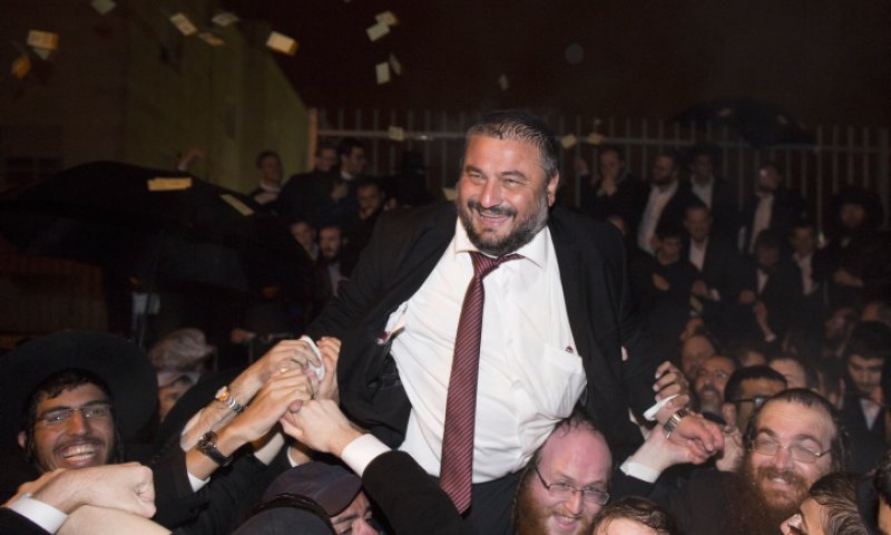 מכה למחנה הציוני: אבוטבול ניצח את הבחירות בבית-שמש