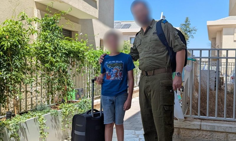 המעגל שנסגר בגיל 37: הרופא החרדי לשעבר שהתגייס