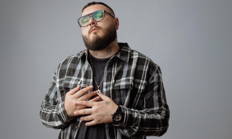 מאירוויזיון 2015 ודרך השיקום: נדב גדג' מוציא אלבום