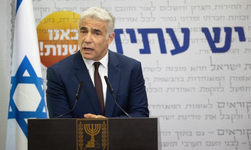 לפיד: "חנות מכולת אי אפשר לנהל בלי תקציב"