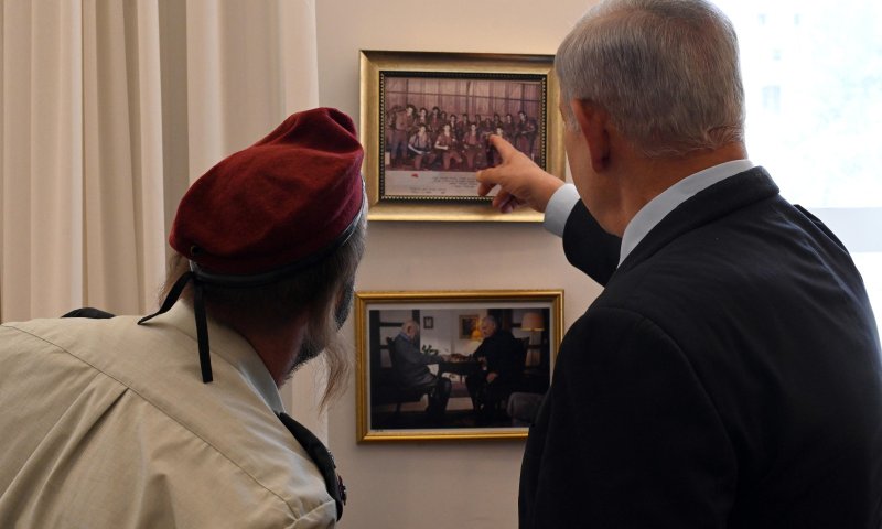 נתניהו למדליקי המשואות: "ההפך הגמור קורה"