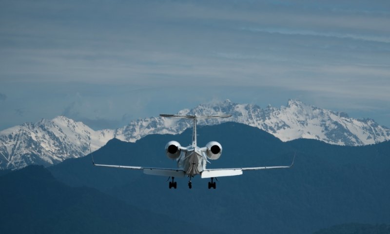 בעקבות מזג האוויר: טיסה מישראל לגאורגיה חזרה לארץ