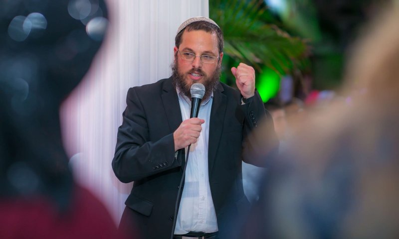 איך הגענו לחרפה של צמצום דרכנו לשם "ימינה"?