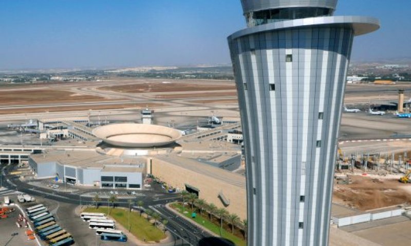 רגב החליטה: טיסות חינם למפונים ומשפחות החטופים